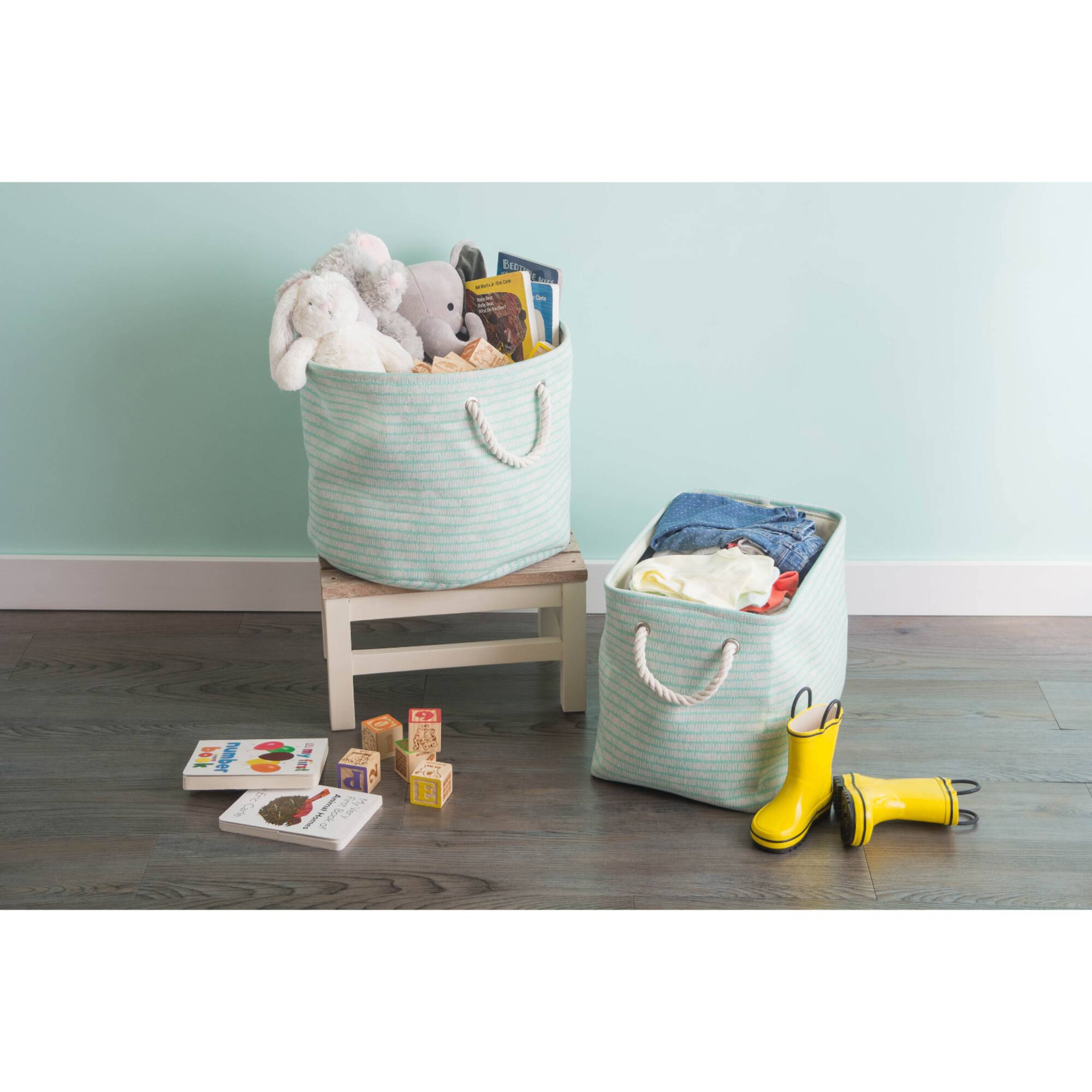 DII® Medium Round Aqua Keeping Score Polyester Bin